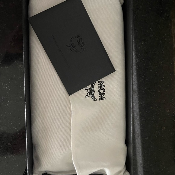 MCM Large Zipped Wallet!!! - Picture 6 of 6